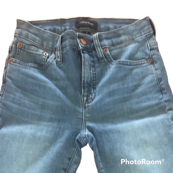 J CREW 9” High Rise Light Wash Toothpick Skinny Jeans - Picture 8 of 16